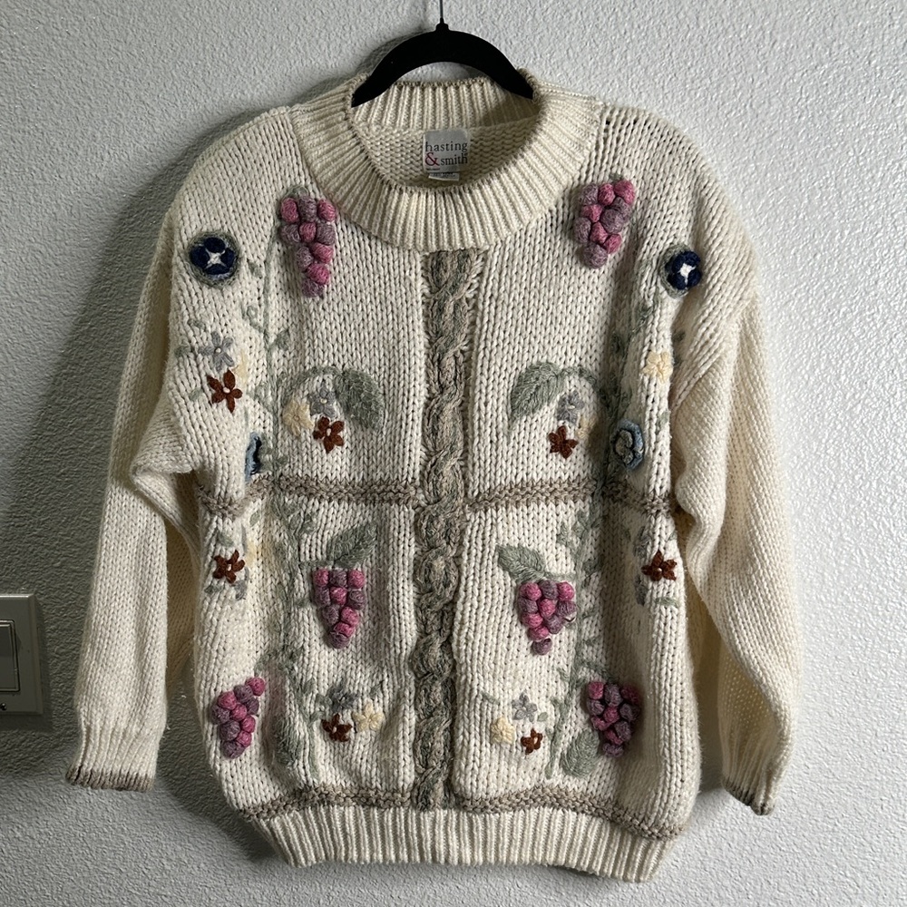 Hasting& Smith Cream with Pink and Green Embroidery sweater size L grandmacore